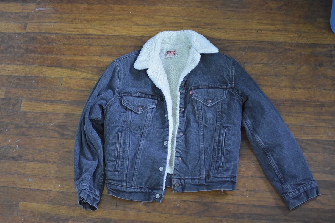 levis black denim sherpa