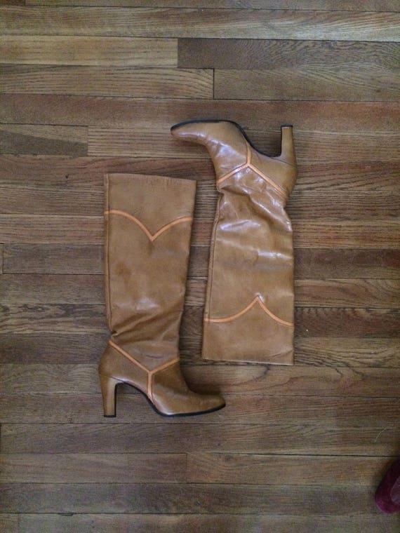 Sz 7 1/2N 60's Tan Go-Go Boots