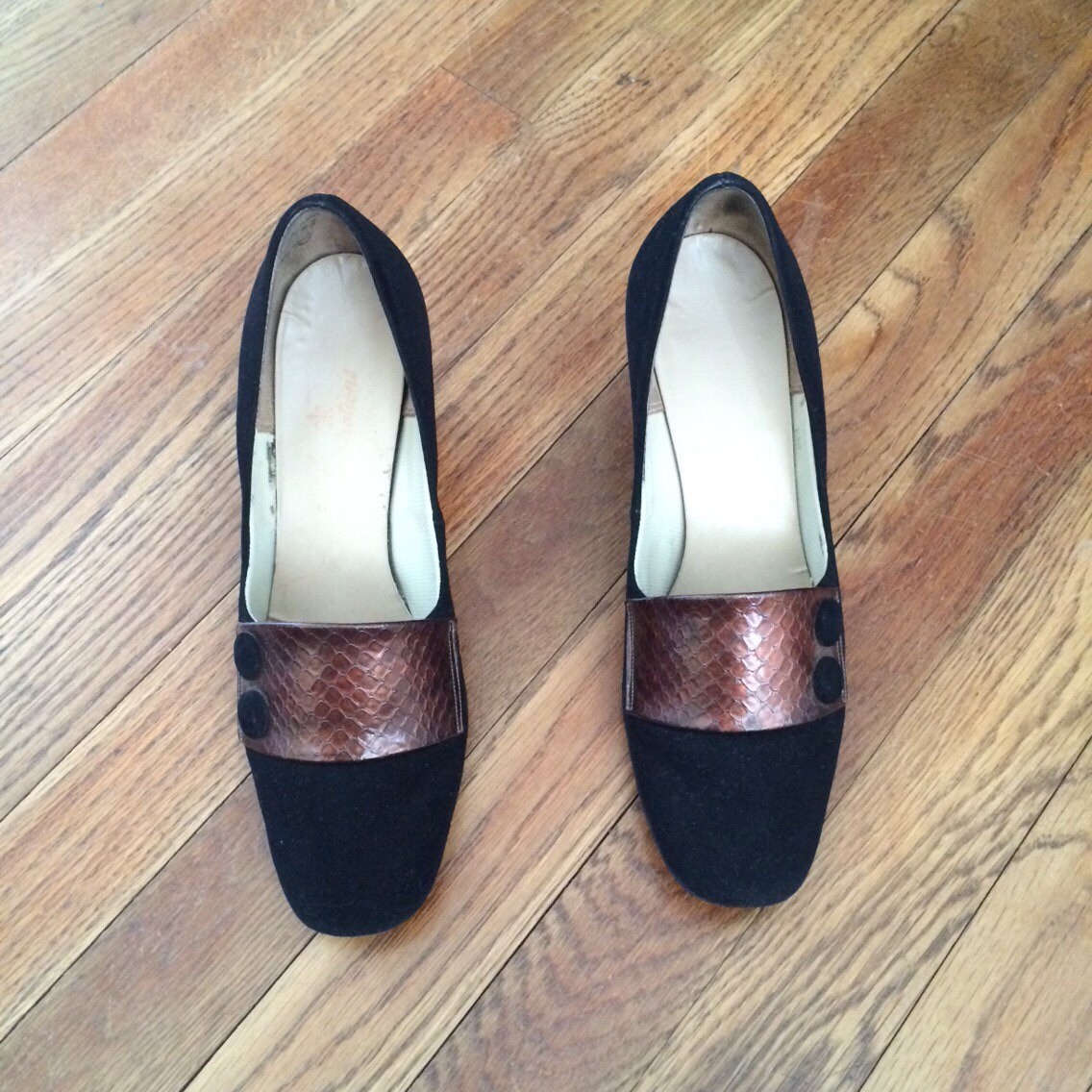 60's Suede Pumps Sz 7 1/2