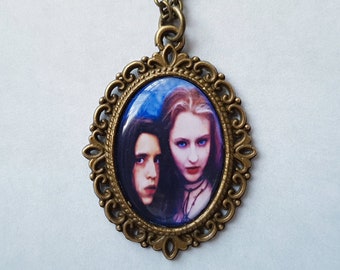 Collar de cameo inspirado en Ginger Snaps: opción de plata disponible