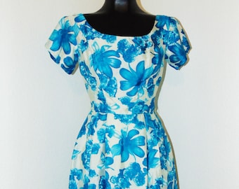 Vintage 1950s Blue Floral Wrap Design Dress...Gorgeous!!