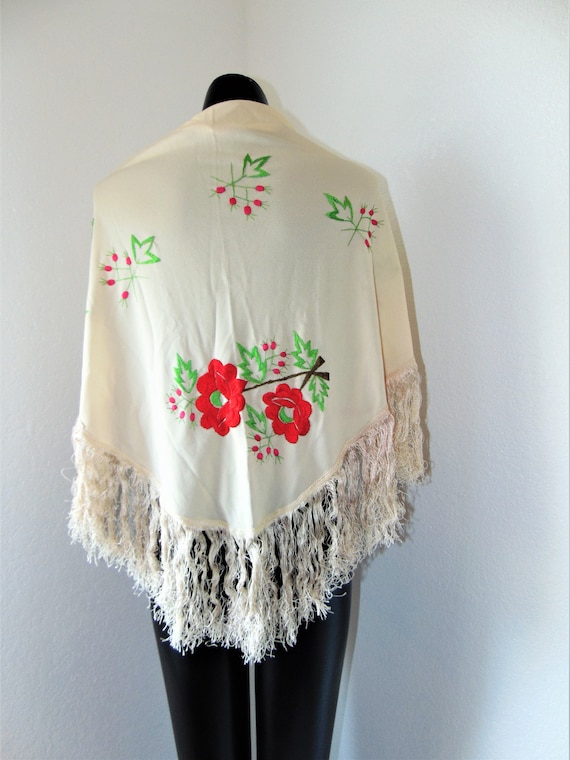 Vintage Fringed Shawl with Beautiful Floral Embroidery - Gem