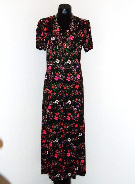 Vintage 1970s Long Floral print dress