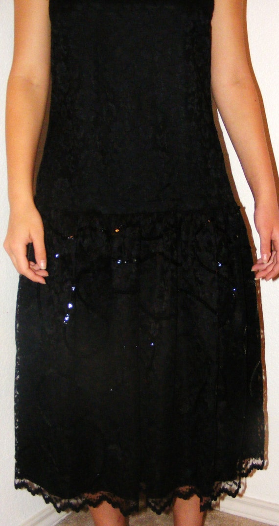1980s Black Lace & Sequin Dress in size 4 - image 3