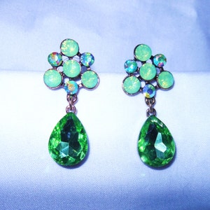 Green Crystal earrings...Gorgeous image 1