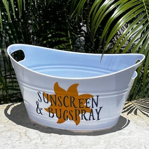Sunscreen and Bug Spray Basket Outdoor Summer Tote Sunscreen Basket Pool Side Tub Beach Tote Plastic Tub Pool Summer Party Spray Basket
