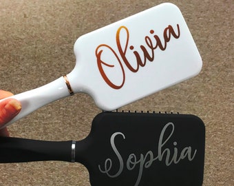 Personalized Hair Brush White and Gold Paddle Brush Personalized Hairbrush Bridal Party Gift Birthday Party Favor Custom Name Brush