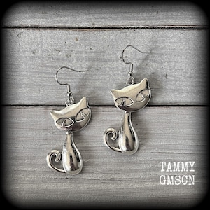 Cat earrings Space cat earrings Retro earrings Mid century modern earrings MCM cat earrings Retro jewelry Kitsch Pierced ears Clip ons Plugs