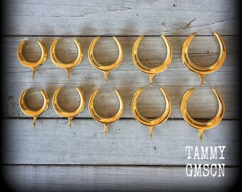 DIY Cradle hooks DIY ear hangers DIY ear weights Cradles 6g 2g 0g 00g 1/2” 9/16” 5/8” 3/4" 7/8" 1" 1.10" 1.18" Make your own lobe hangers