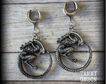 Alien Xenomorph ear weights 16mm ear weights 5/8" earrings Aliens gauged earrings Ear gauges 2g 0g 00g 1/2” 9/16” 3/4” 7/8” 1" 1.10" 1.18"
