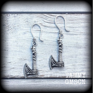 Viking axe earrings Viking earrings Hatchet earrings 8 gauge earrings Norse jewelry Viking jewelry Stretched lobes Gauges Body jewelry Plugs