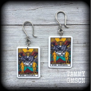 The Lovers oorbellen Tarotkaart oorbellen occulte oorbellen Rider Waite dek 8 gauge oorbellen occulte sieraden esoterische sieraden Tarot sieraden