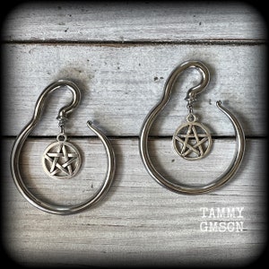 Pentagram ear hangers Pentagram ear gauges Gothic jewelry 6 gauge ear weights Gauges Body jewelry Stretched lobes 6g 2g 0g 00g 1/2&quot; 5/8&quot; 1&quot;