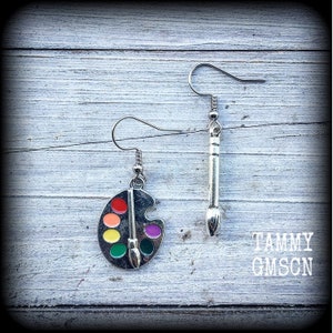 Paint brush and palette earrings Artist earrings Boho earrings Stretched lobes Body jewelry Gauged earrings 14g 12g 10g 8g 6g 4g 2g 0g 00g