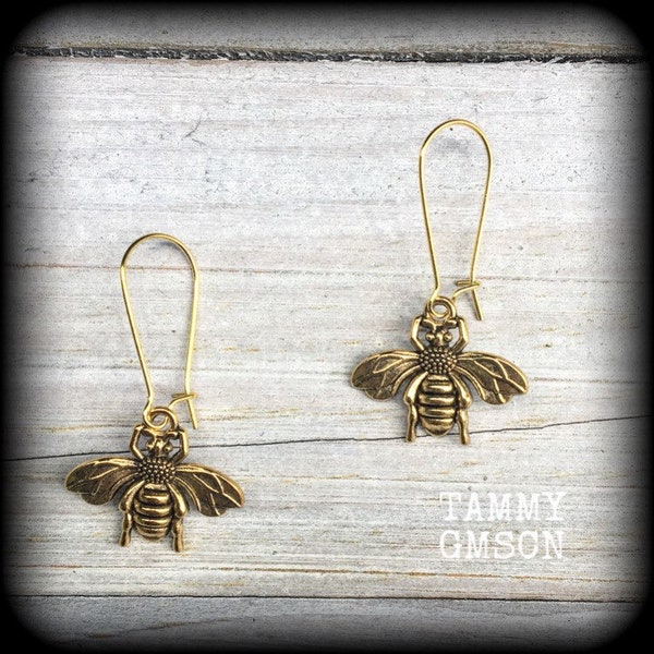 Bee earrings Insect earrings Bee jewelry Beehive earrings Insects Bugs Tunnel friendly Gauges Gauged earrings 14g 12g 10g 8g 6g 4g 2g 0g 00g