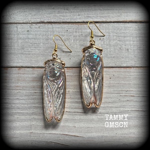 Cicada earrings Quartz cicada earrings Gemstone insect earrings Gemstone cicada earrings Gemstone earrings Bug hoe earrings Pierced ears