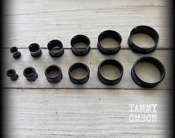 Single flare surgical steel earlets-PAIR-All sizes-Black O ring metal earlets 6g 4g 2g 0g 00g 1/2” 9/16” 5/8” 11/16” 13/16” 7/8” 1” Gauges