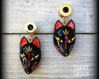 Black kitsune earrings Kitsune mask earrings Yokai Fox 2 gauge tunnels Kawaii Stretched lobes Gauges 6mm 8mm 10mm 12mm 14mm 16mm 19mm 22mm