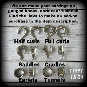 Add gauged hooks for stretched lobes