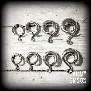 One of pair of gauged hooks for DIY ear weights 6g hooks 2g hooks 0g hooks 00g hooks DIY 4mm 6mm gauges 8mm earrings 10mm spirals earrings