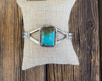 Kingman Turquoise Cuff bracelet, sterling silver, free shipping from Arizona (see description for details)