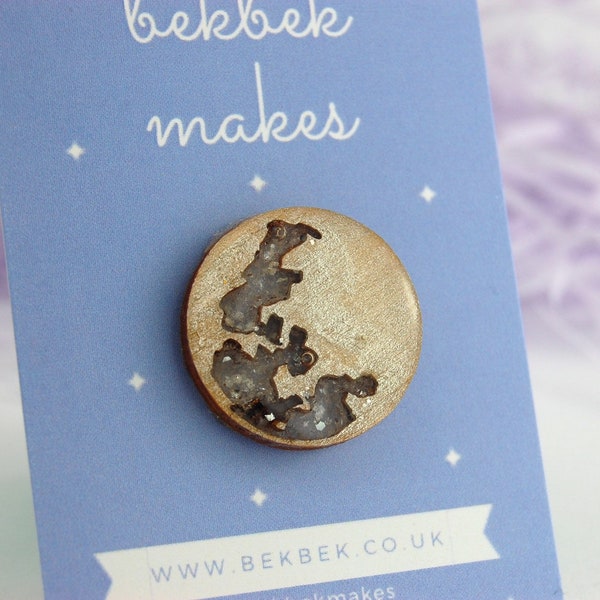 Full Moon Brooch - Etsy