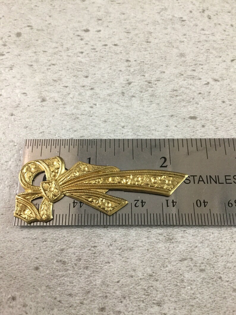 Ful 5698 Raw Brass Filigree Dainty Bows Stamping Set of 4