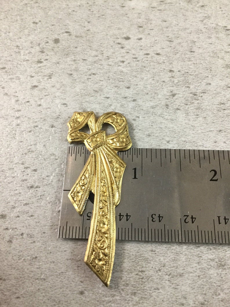 Ful 5698 Raw Brass Filigree Dainty Bows Stamping Set of 4