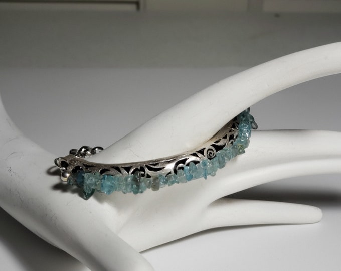 Apatite Crystal Natural Gemstone Bead Bracelet Decorative  Silver Plated  with Chain