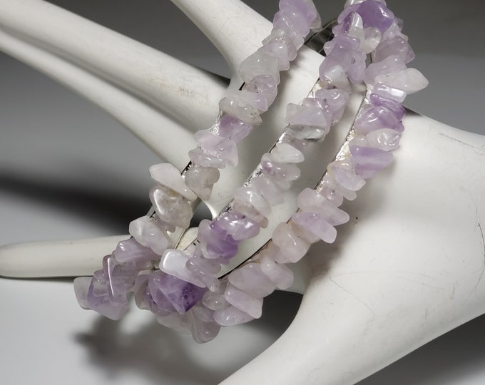 Jade Chip Muti-color Bangle Bracelet Lavender Natural Gemstone Chips Strung on Silver Plated Round Bangle