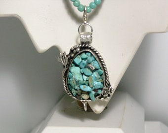 Gemstone Crystal Apatite Blue Pendant on Silver Plate Free SP Adjustable 22 inch Chain Gemstone Crystal Apatite Blue Pendant on Silver Plate Free SP Adjustable 22 inch Chain