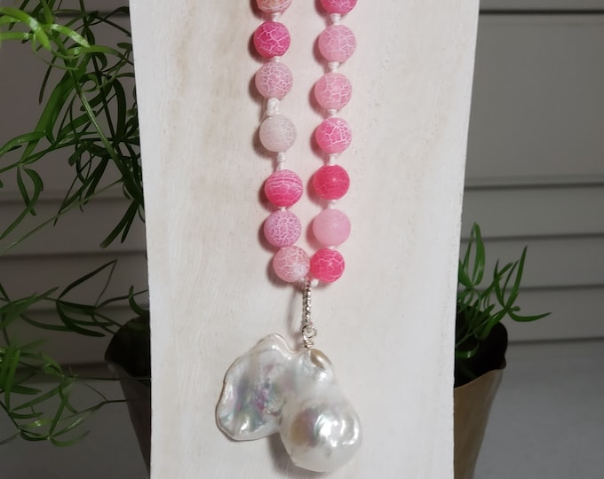 Red Agate Onyx Hand Knotted 8mm Bead Necklace with Large Flame Baroque Pearl Pendant 4 Inches SF chain overall length 22", 4 bead Earrings.