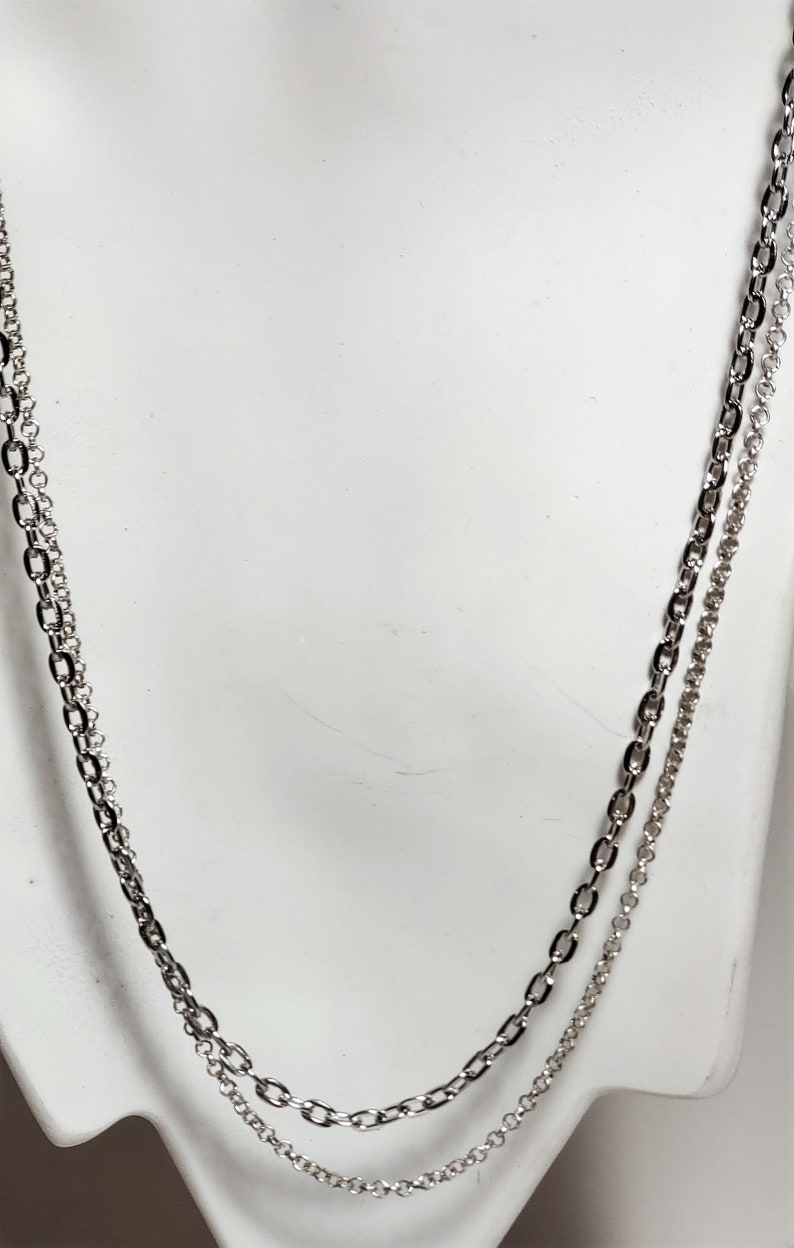 Gemstone Crystal Apatite Blue Pendant on Silver Plate Free SP Adjustable 22 inch Chain Gemstone Crystal Apatite Blue Pendant on Silver Plate Free SP Adjustable 22 inch Chain
