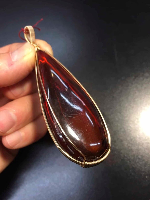 Amber (Baltic, cherry) pendant for necklace 'pod' 