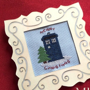 Mini TARDIS for Christmas - Doctor Who Cross Stitch Pattern - Instant Download