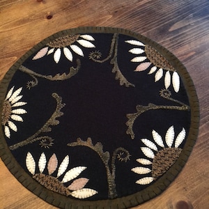 Fern Fronds and Flowers pattern