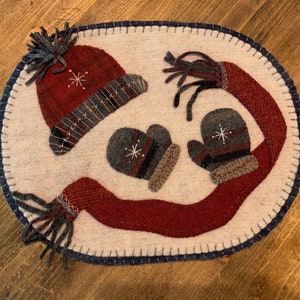 Winter woolens pattern- wool appliqué- US shipping only