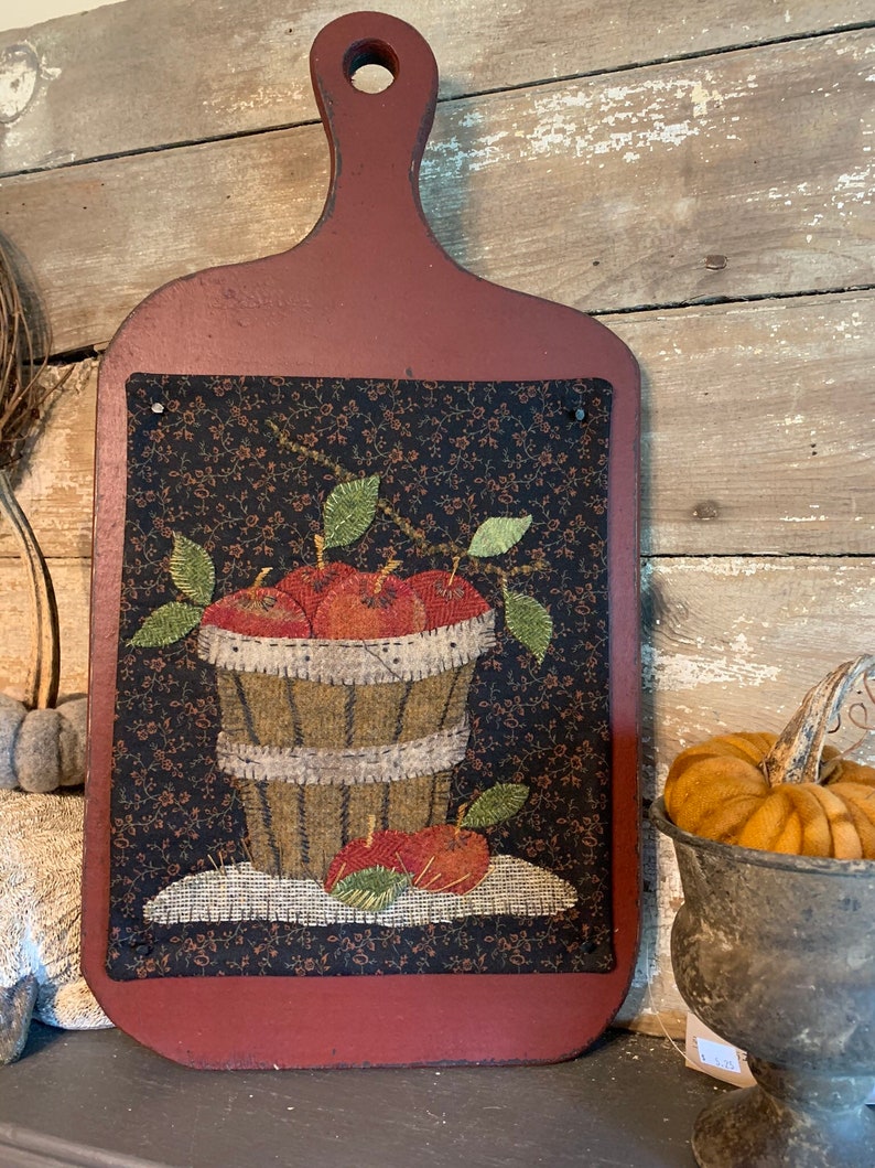 A Bushel and a Peck wool appliqué pattern image 0
