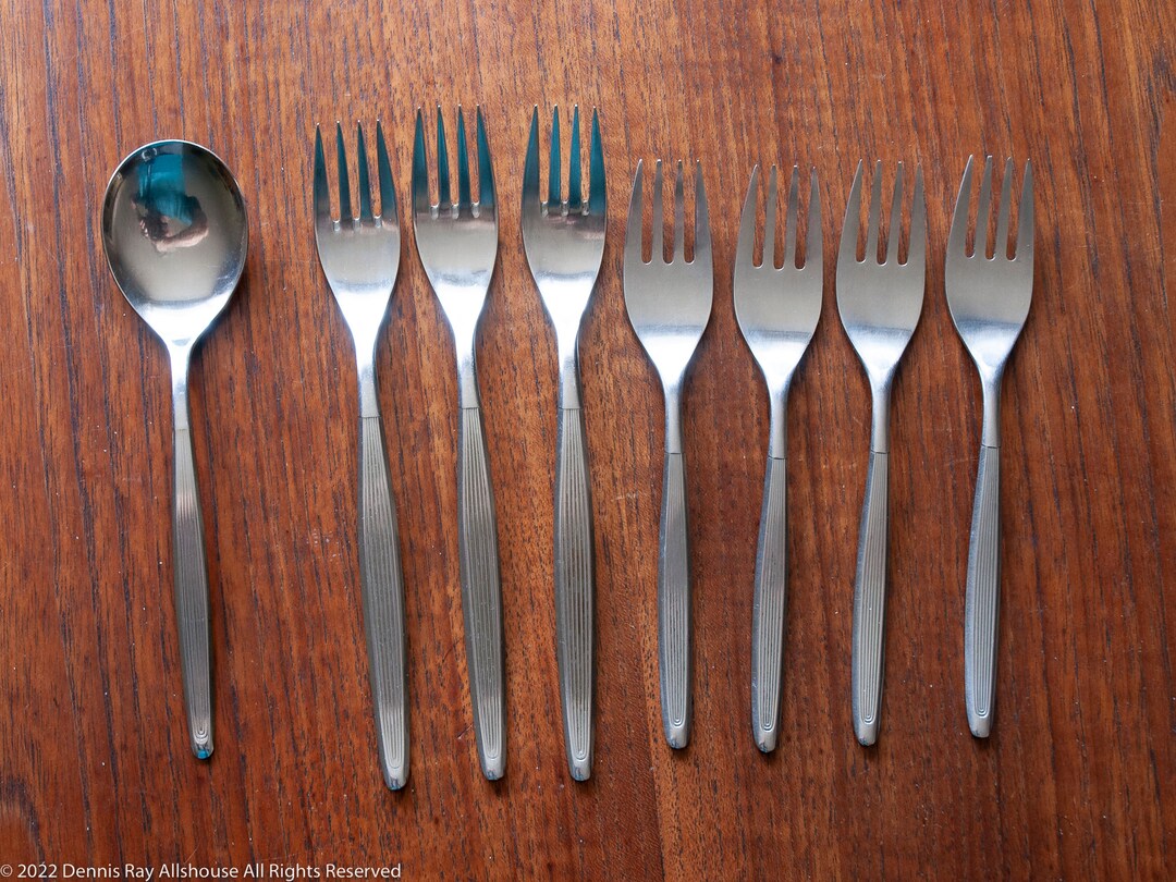 Mid Century Toledo Stainless Flatware by Dalia, Made in Spain, 8 Pieces