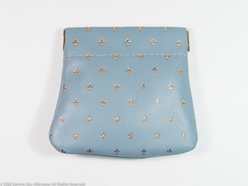 Vintage Florentine blue leather coin purse in like new condition made in Italy light blue leather with gold detail