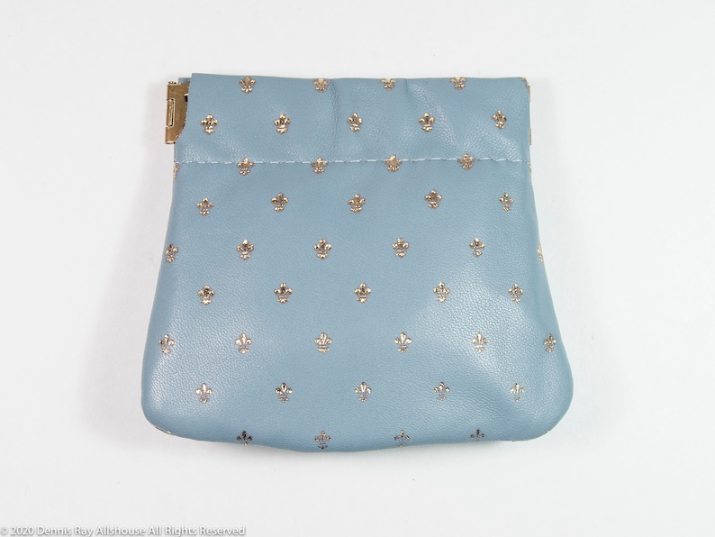 Vintage Florentine blue leather coin purse in like new condition made in Italy light blue leather with gold detail