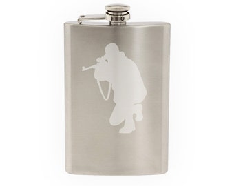 Hunting Rifle Aim #12- Deer Duck Hunt Chasing Tail- Etched 8 Oz Stainless Steel Flask