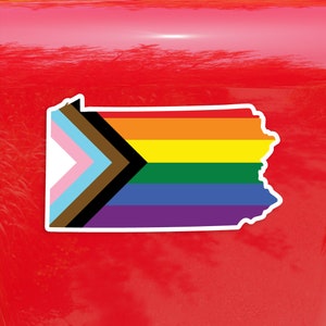 Sticker drapeau de la fierté progresse de l&#39;état de Pennsylvanie – Sticker vinyle transgenre LGBTQ+ POC vibrant
