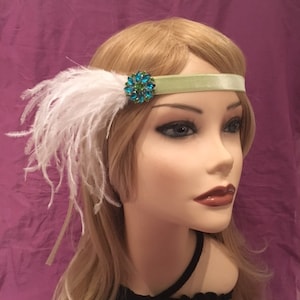 1920&#39;s Velvet Celery Light Green Flapper Downton Abbey Ostrich Feather Headband Blue Green Crystal Rhinestone White Feather Art Deco (659)