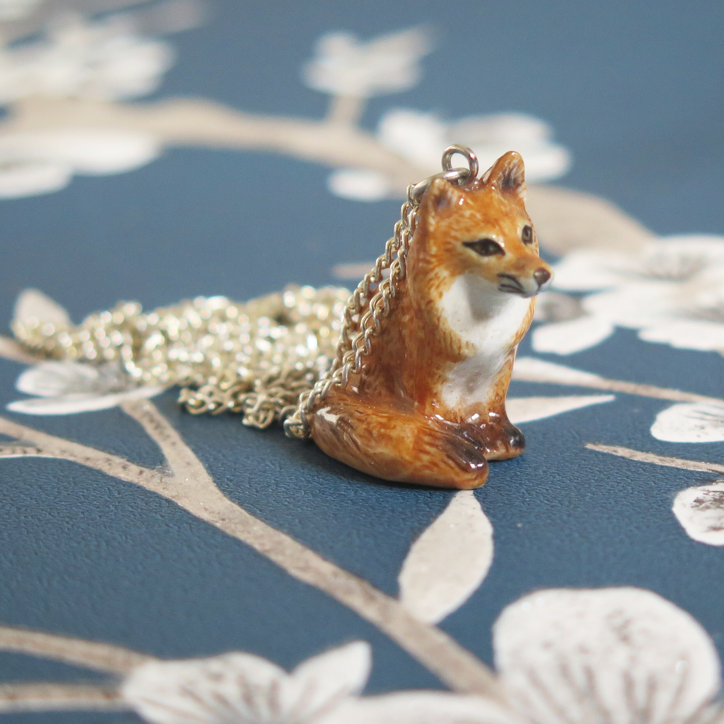 Fox pendant shop necklace