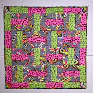 Kaffe Fassett Quilted Table Topper: Modern Art Quilt (28.5&quot; x 28.5&quot;)