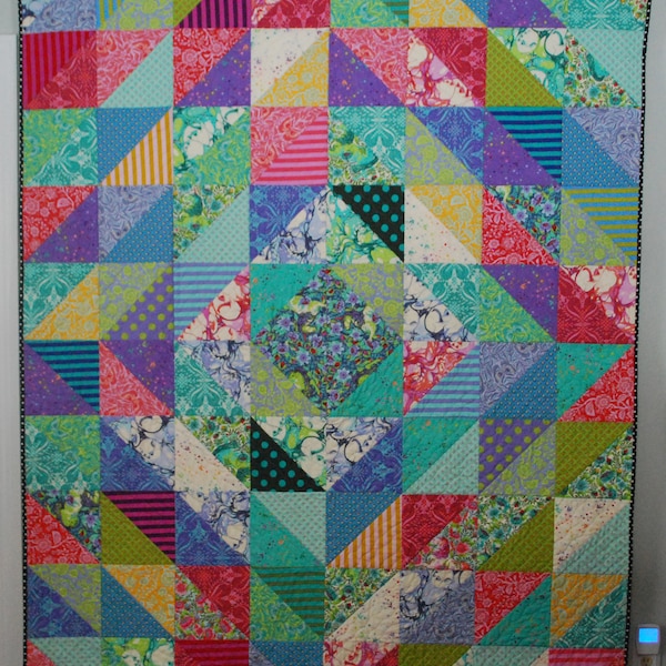 Tula Pink Quilt: Modern Patchwork Bed Covering (68" x 85")