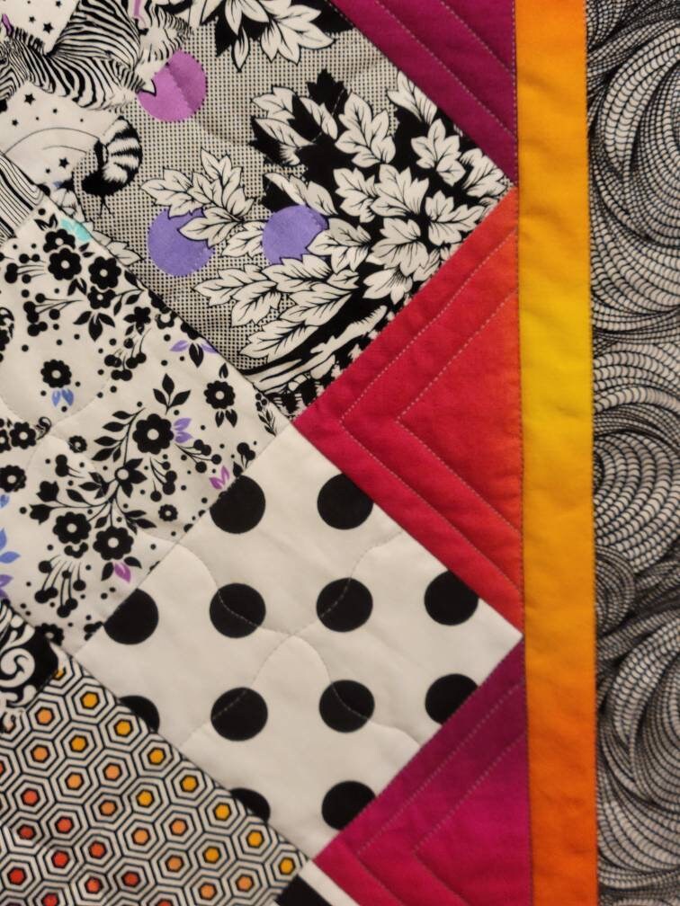 Quilted Wall Hanging, Lap Throw, Modern Quilt - 33" X 39" - Etsy