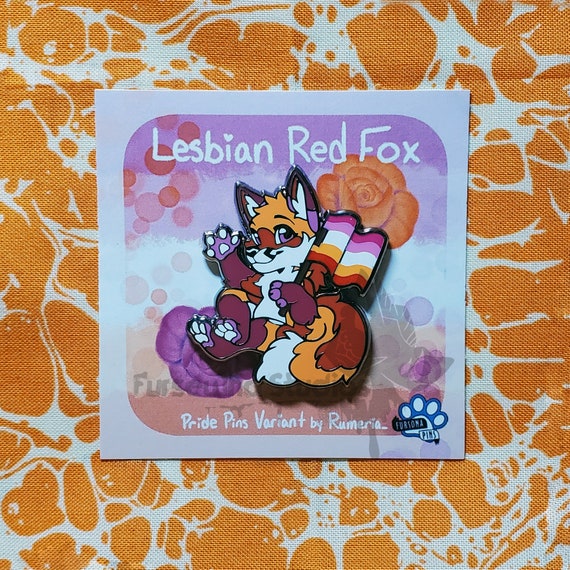 Red fox lesbian