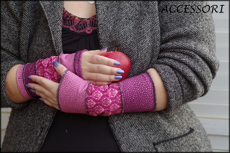 Arm warmers, hand warmers, hand warmers, wrist warmers, summer warmers, reversible warmers, pink purple dotted patchwork image 4